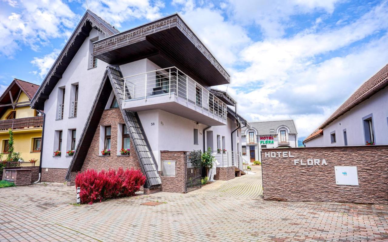 Hotel Flora Bešeňová Eksteriør bilde